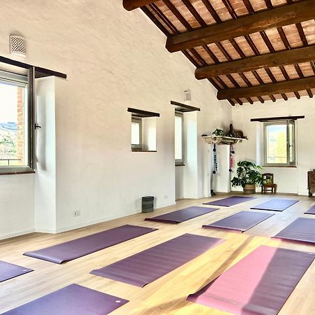La Fattoria Del Rio Di Sopra - Agriturismo Baldeschi Tuoro sul Trasimeno Exterior foto