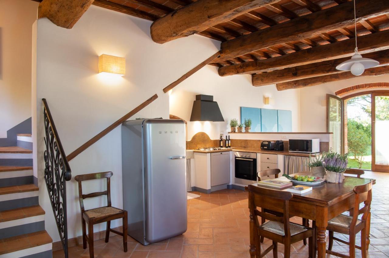La Fattoria Del Rio Di Sopra - Agriturismo Baldeschi Tuoro sul Trasimeno Exterior foto