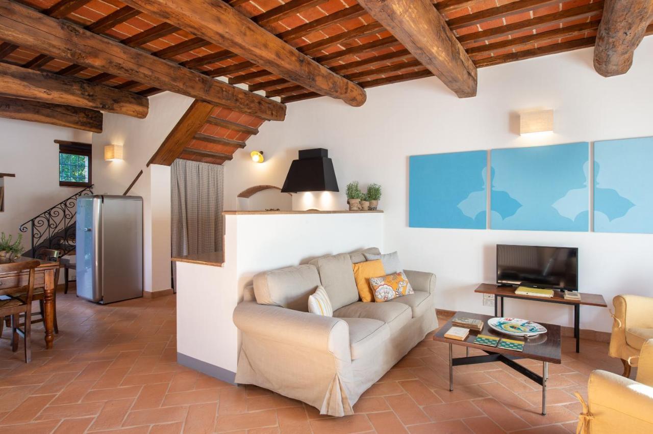 La Fattoria Del Rio Di Sopra - Agriturismo Baldeschi Tuoro sul Trasimeno Exterior foto