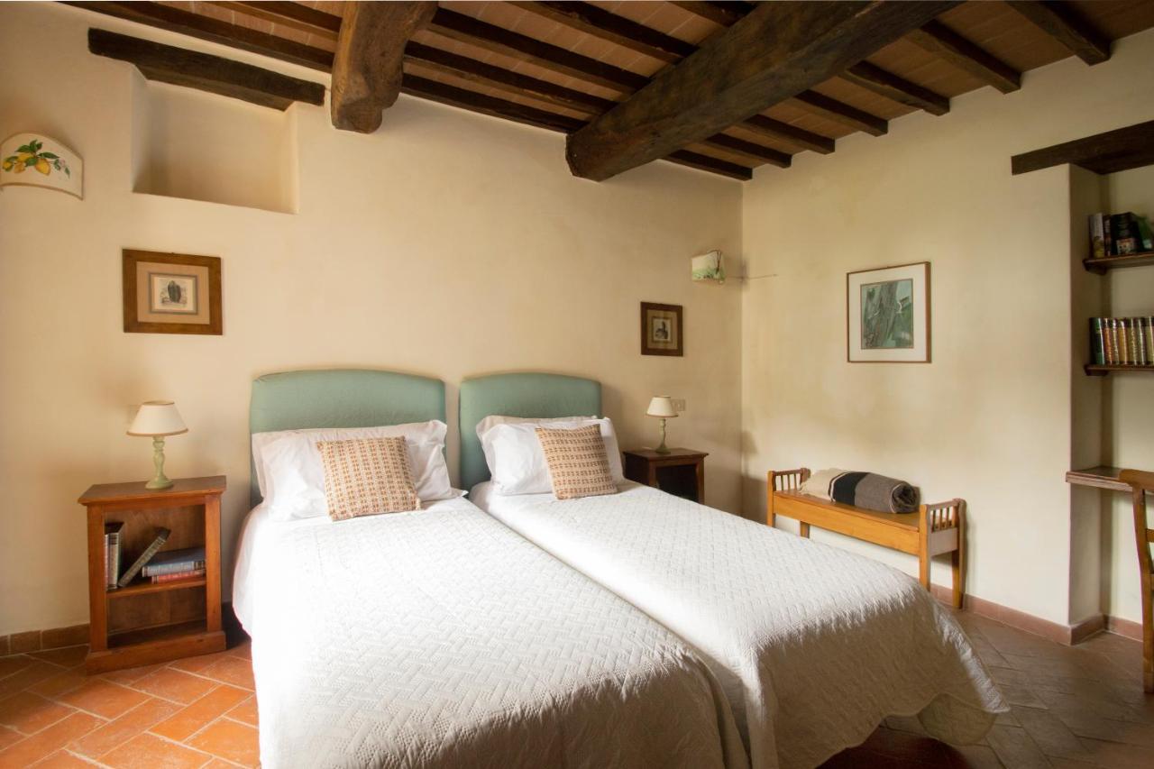 La Fattoria Del Rio Di Sopra - Agriturismo Baldeschi Tuoro sul Trasimeno Exterior foto